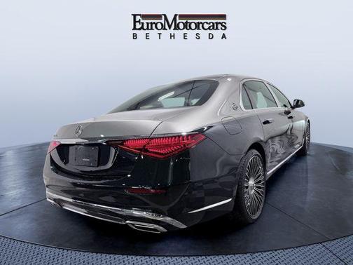 Emerald Green Metallic 2026 Mercedes-Benz S-Class S 580 4MATIC