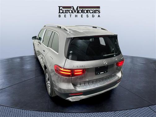 2025 Mercedes-Benz GLB 250 4MATIC