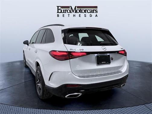 2026 Mercedes-Benz GLC 300 4MATIC