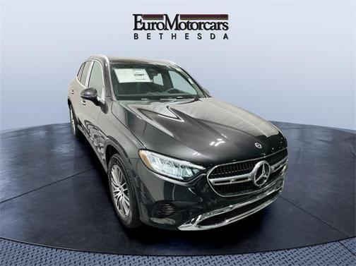 2025 Mercedes-Benz GLC 300 4MATIC