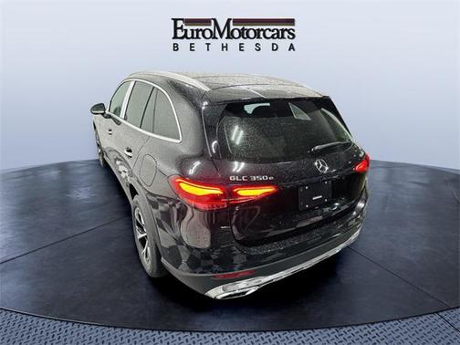 2025 Mercedes-Benz GLC 350e Base
