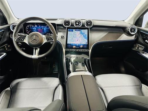 2025 Mercedes-Benz GLC 350e Base