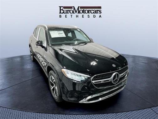 2025 Mercedes-Benz GLC 350e Base