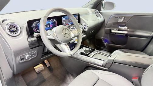 Cirrus Silver Metallic 2026 Mercedes-Benz GLA 250 4MATIC