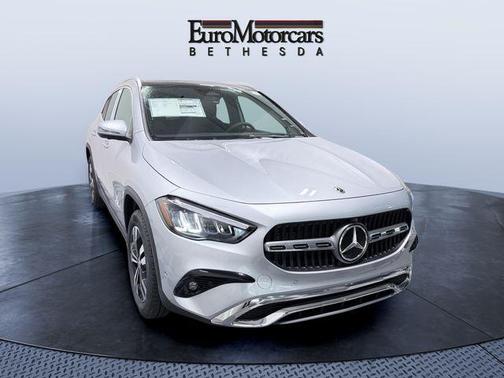 Cirrus Silver Metallic 2026 Mercedes-Benz GLA 250 4MATIC