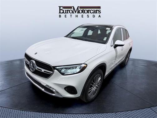 2025 Mercedes-Benz GLC 300 4MATIC