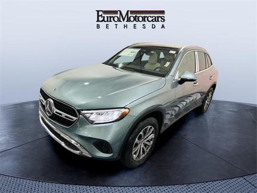 2026 Mercedes-Benz GLC 300 4MATIC