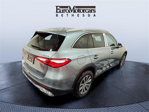 2026 Mercedes-Benz GLC 300 4MATIC