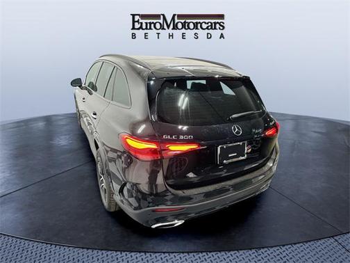 2026 Mercedes-Benz GLC 300 4MATIC