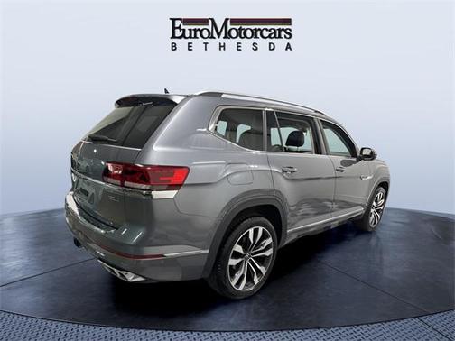 2022 Volkswagen Atlas 3.6L SEL Premium