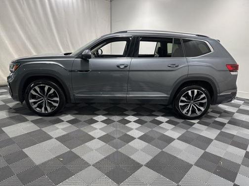 2022 Volkswagen Atlas 3.6L SEL Premium