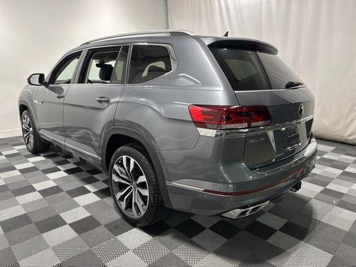 2022 Volkswagen Atlas 3.6L SEL Premium