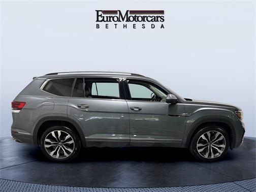 2022 Volkswagen Atlas 3.6L SEL Premium