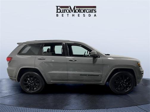 2019 Jeep Grand Cherokee Altitude