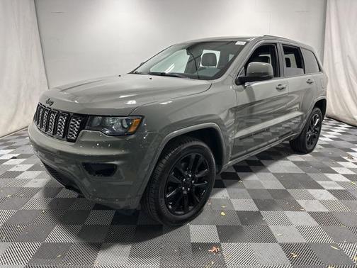 2019 Jeep Grand Cherokee Altitude