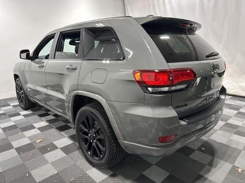 2019 Jeep Grand Cherokee Altitude