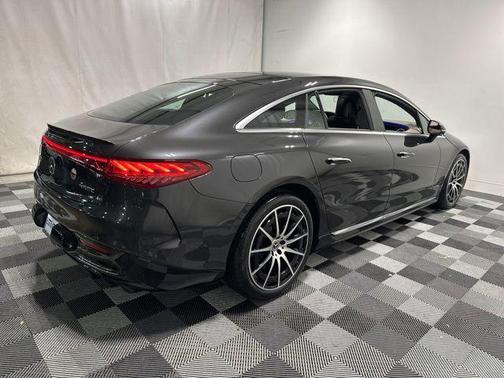 Graphite Gray Metallic 2023 Mercedes-Benz EQS 580 4MATIC