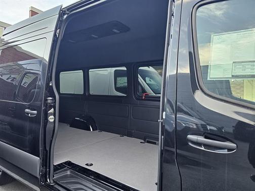 2024 Mercedes-Benz Sprinter 2500 High Roof
