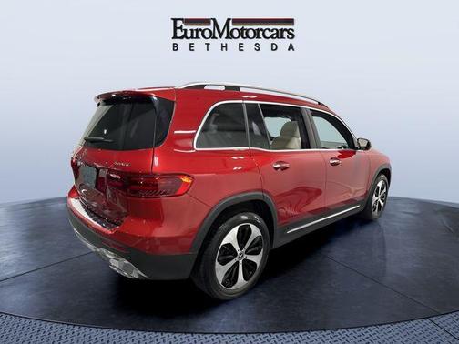 MANUFAKTUR Patagonia Red Metallic 2025 Mercedes-Benz GLB 250 4MATIC