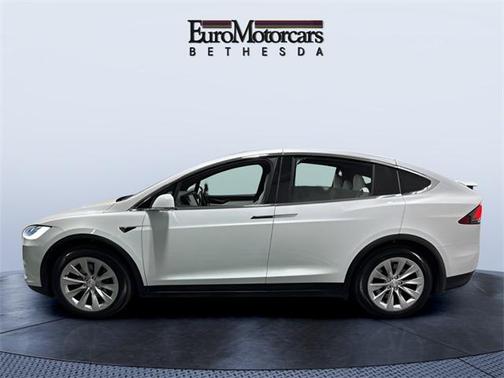 2019 Tesla Model X 