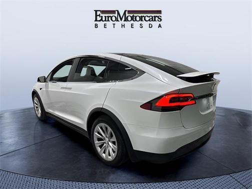 2019 Tesla Model X 