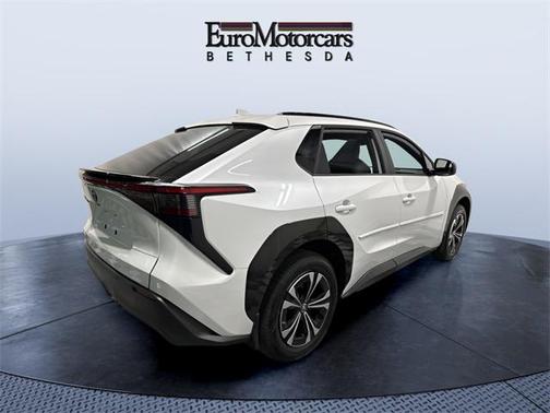 2024 Toyota bZ4X XLE