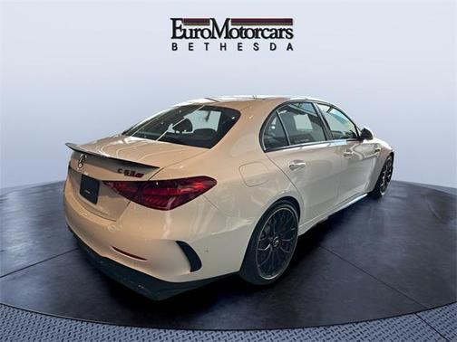 2024 Mercedes-Benz AMG C 63 S E Performance