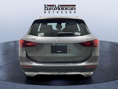 Mountain Grey Metallic 2026 Mercedes-Benz GLA 250 4MATIC