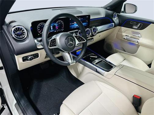 2025 Mercedes-Benz GLB 250 4MATIC