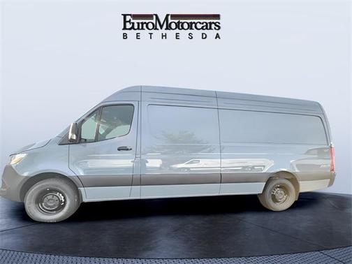 2025 Mercedes-Benz Sprinter 2500 High Roof