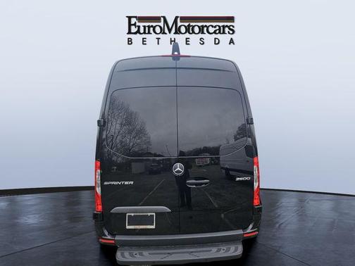 2026 Mercedes-Benz Sprinter 2500 Passenger 170 WB