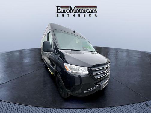 2026 Mercedes-Benz Sprinter 2500 Passenger 170 WB