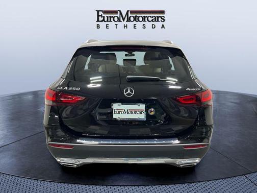 Night Black 2023 Mercedes-Benz GLA 250 4MATIC