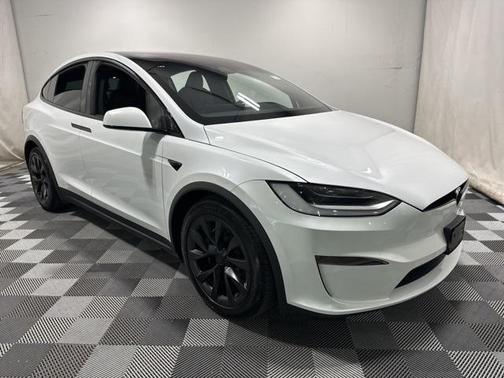 2023 Tesla Model X Standard Range