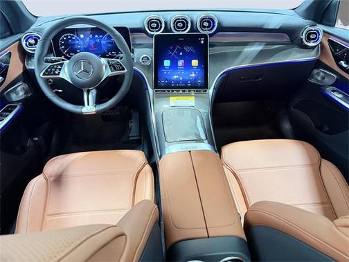 2025 Mercedes-Benz GLC 350e Base