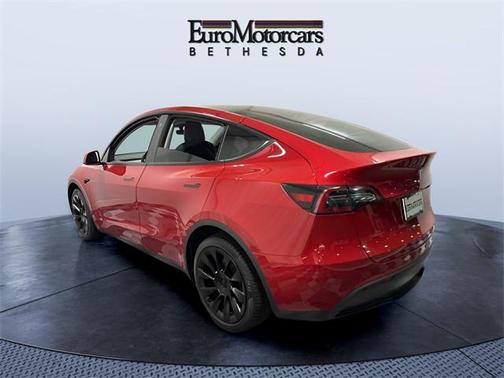 2022 Tesla Model Y Long Range Dual Motor All-Wheel Drive