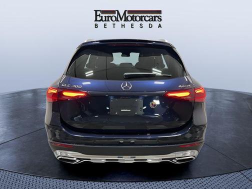 Nautical Blue Metallic 2024 Mercedes-Benz GLC 300 4MATIC
