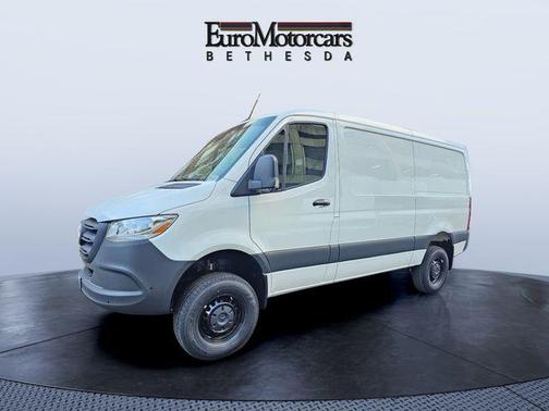 2026 Mercedes-Benz Sprinter 2500 Cargo 144 WB