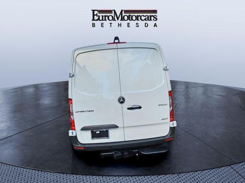 2026 Mercedes-Benz Sprinter 2500 Cargo 144 WB