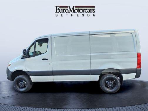 2026 Mercedes-Benz Sprinter 2500 Cargo 144 WB