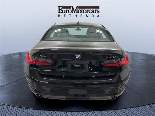 2021 BMW 330 i xDrive