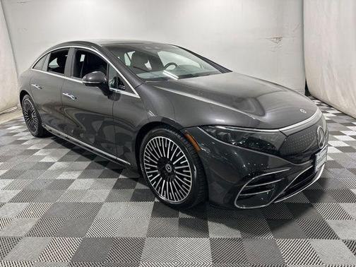 Graphite Gray Metallic 2022 Mercedes-Benz EQS 580 4MATIC