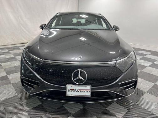 Graphite Gray Metallic 2022 Mercedes-Benz EQS 580 4MATIC