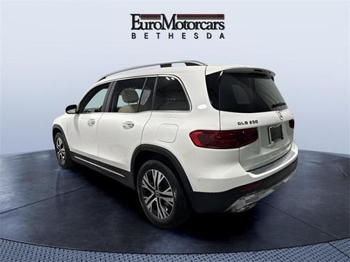 2024 Mercedes-Benz GLB 250 4MATIC