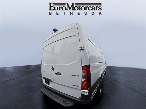 2025 Mercedes-Benz Sprinter 2500 High Roof