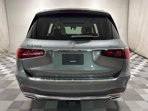 2024 Mercedes-Benz GLS 450 4MATIC