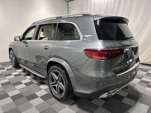 2024 Mercedes-Benz GLS 450 4MATIC