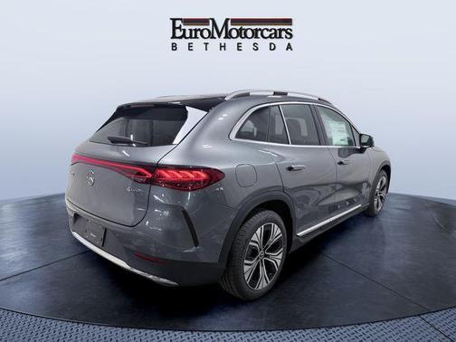 Selenite Grey Metallic 2026 Mercedes-Benz EQE 320 320 SUV