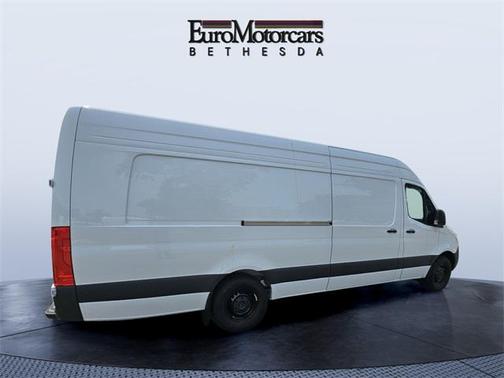 2025 Mercedes-Benz Sprinter 2500 High Roof