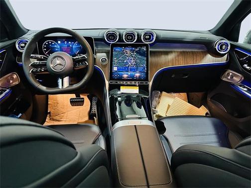 2025 Mercedes-Benz GLC 350e Base